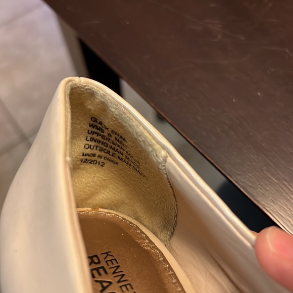 Kenneth Cole Reaction heels - Picture 5 of 6